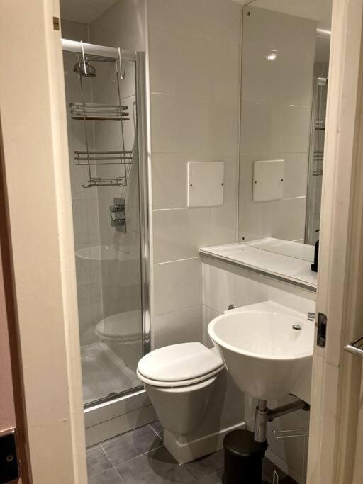 Stylish 2 Bed Accessible Flat Perfect Location Daire Glasgow Dış mekan fotoğraf